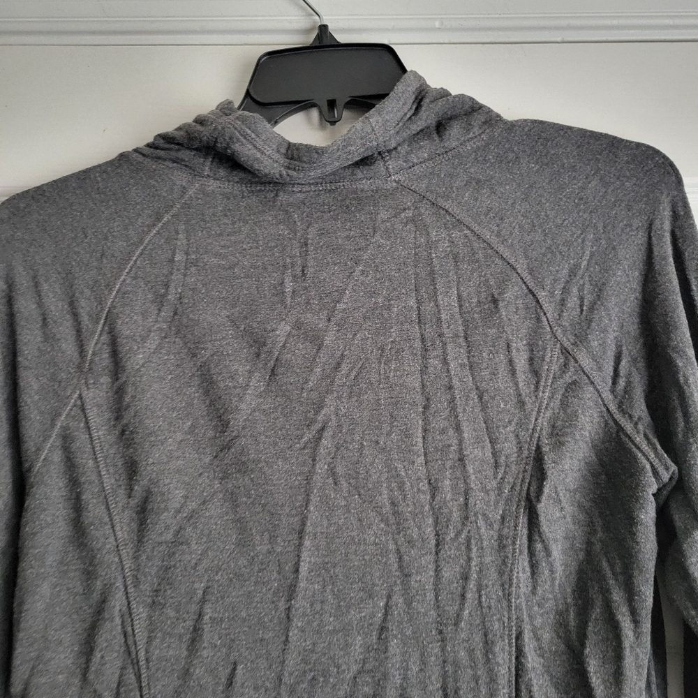 Yogalicious Long Sleeve Top - Picture 7 of 10